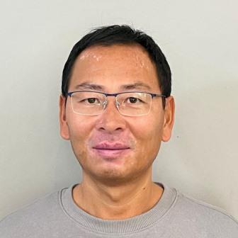 Prof. Zongping shao