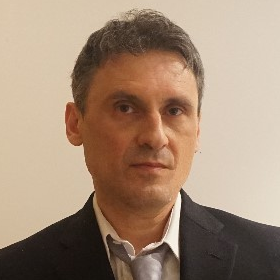 Dr. Bruno Carpentieri