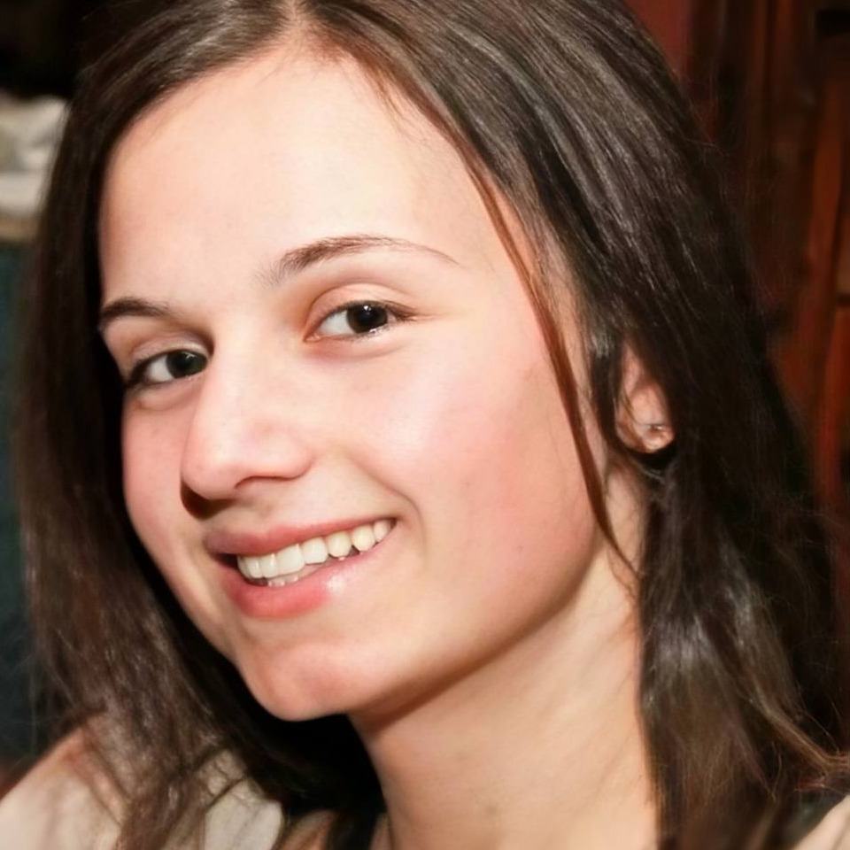 Dr. Vedrana Krivokuća Hahn