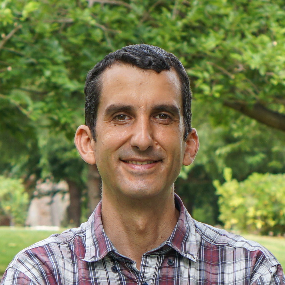 Dr. Salvadore Calvet