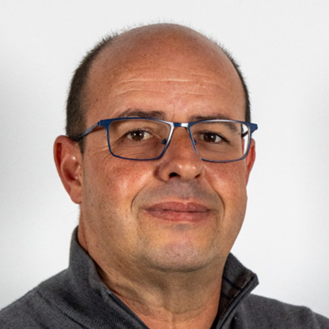 Dr. Paulo J. Gavaia