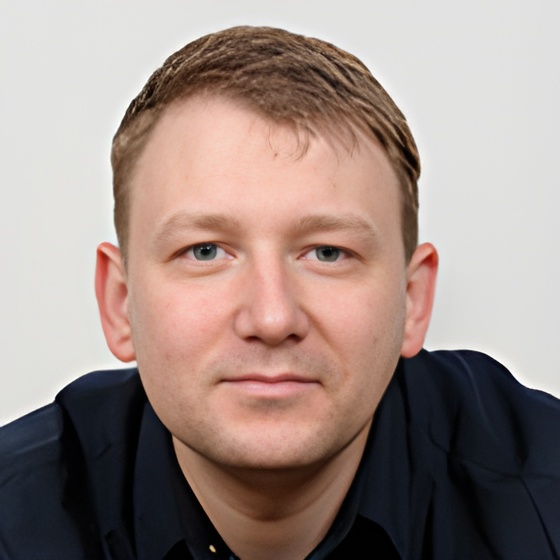Dr. Matija Novak
