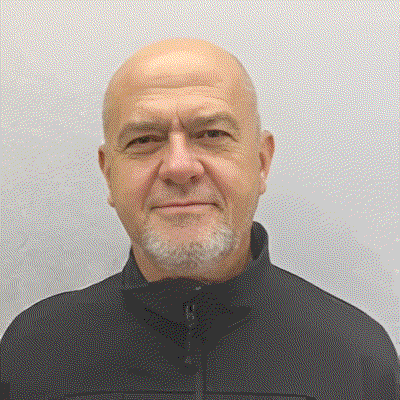 Dr. Eduardo Tomanik