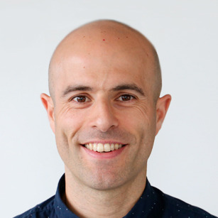 Dr. Unai Mutilba