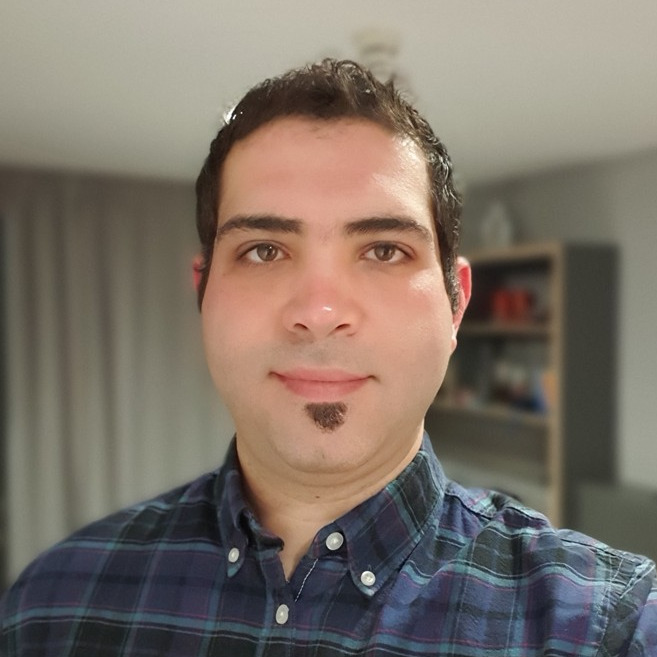 Dr. Ehsan Mohseni