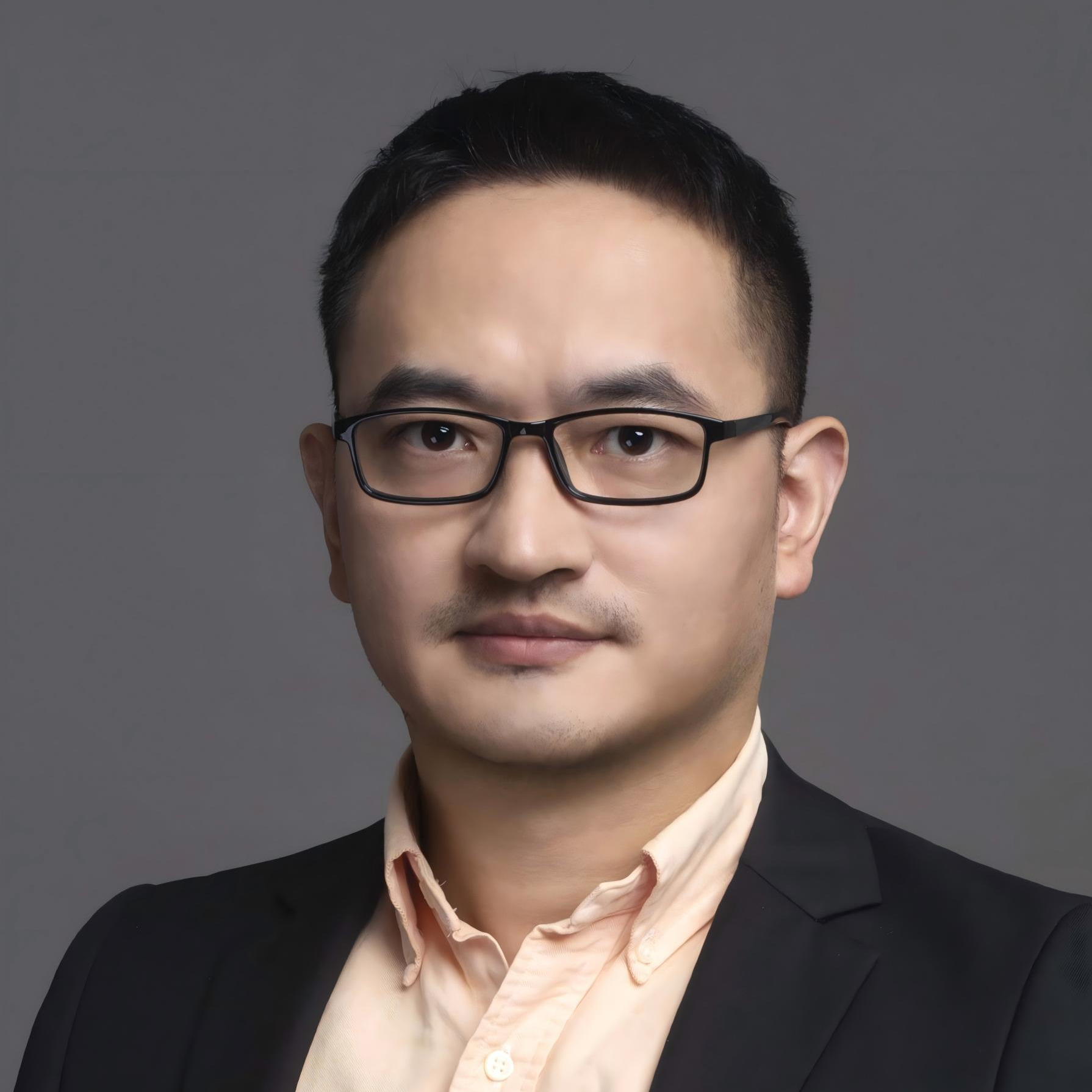 Dr. Lingluo Chu