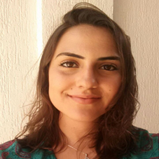 Dr. Julia Figueiredo