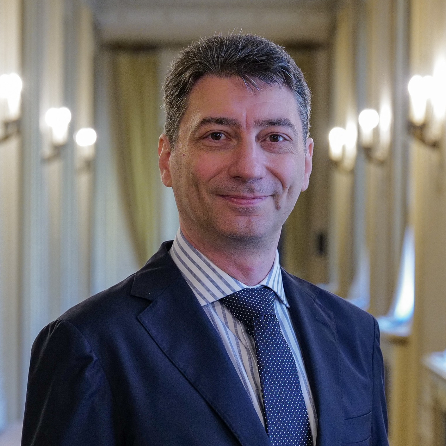 Dr. Claudio Cusano
