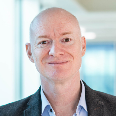 Dr. Ian Roberts