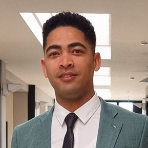 Dr. Yasmany Armas Diaz
