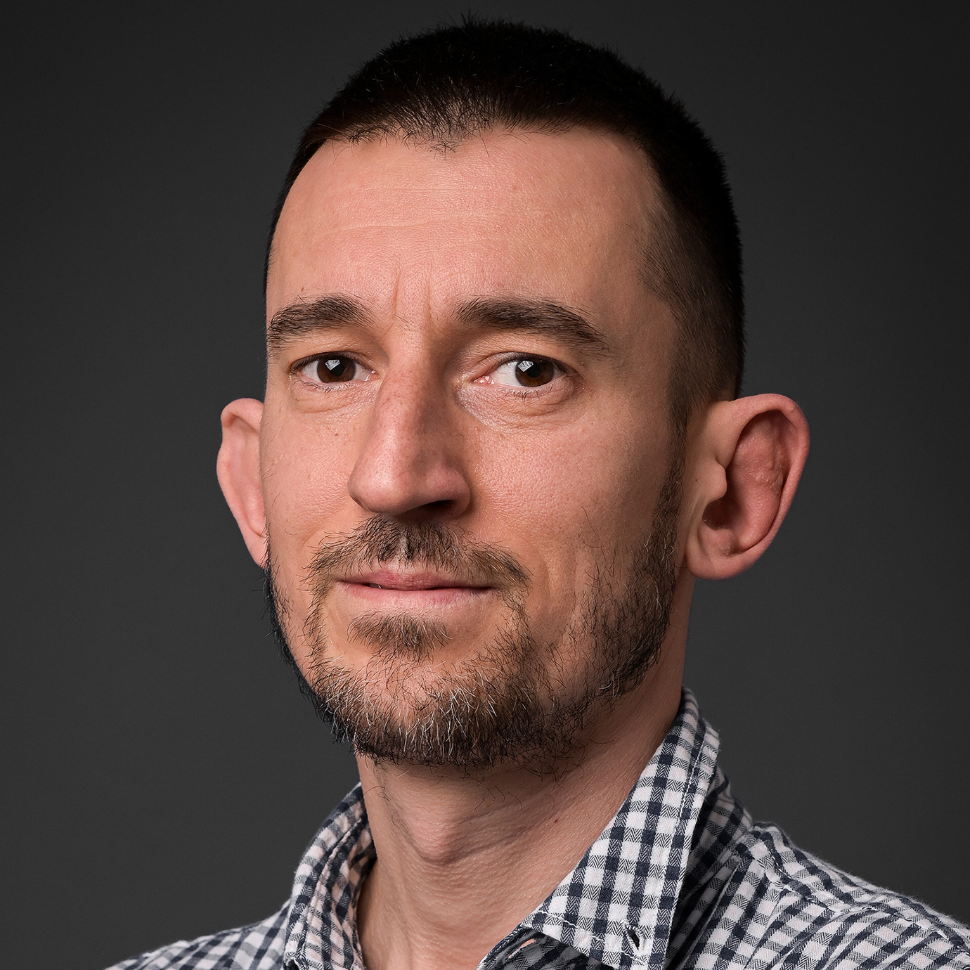 Dr. Miklós Bak