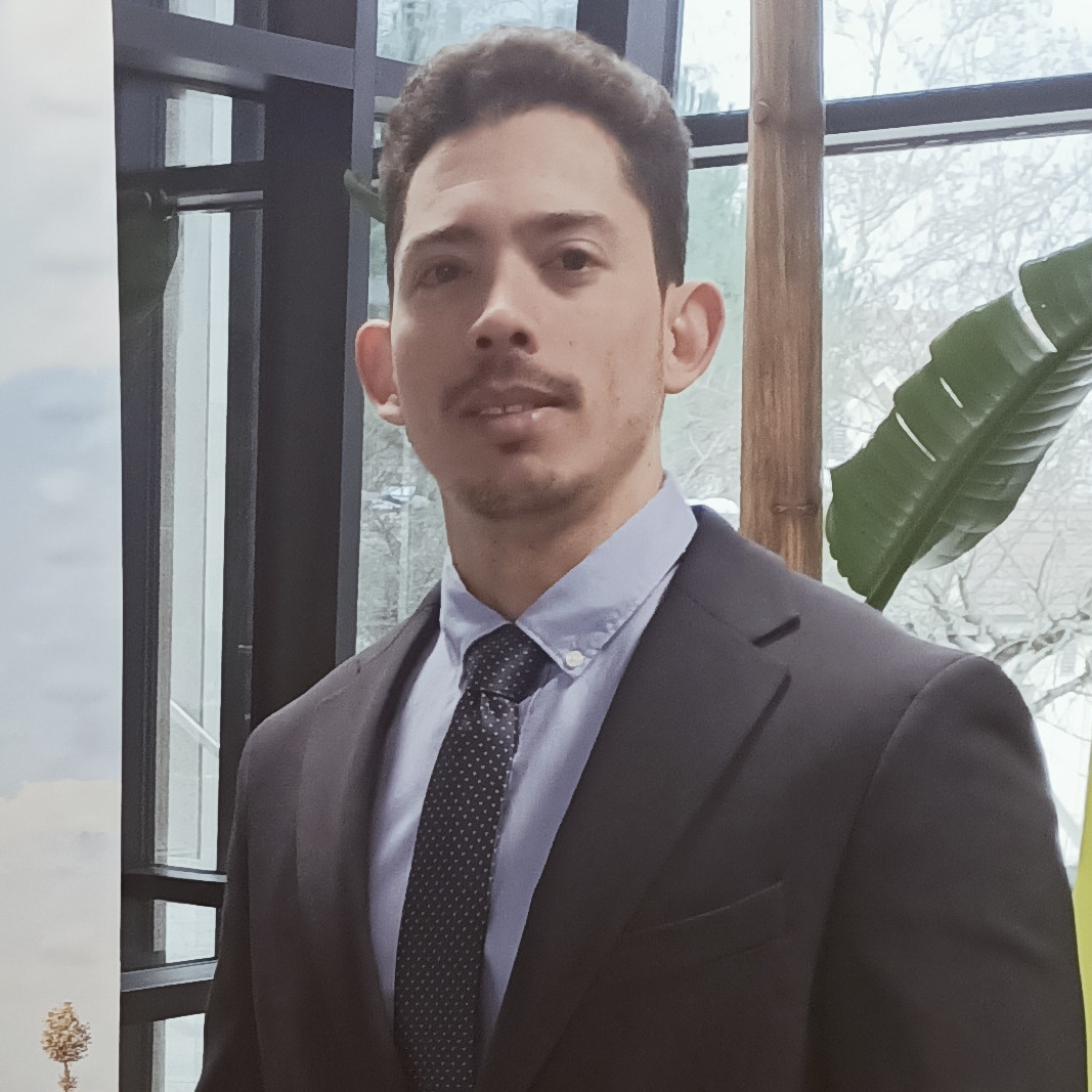 Dr. Albenis Pérez Alarcón