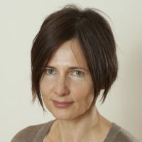 Dr. Nóra Kováts