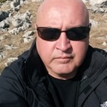 Dr. Robert Šajn