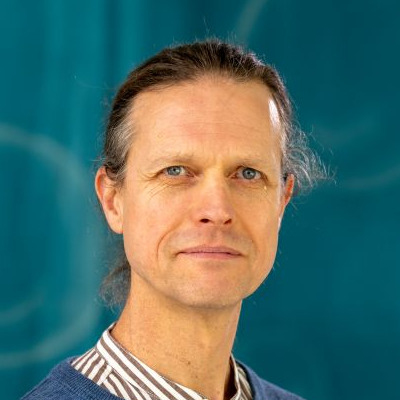 Dr. Peter Van Thienen