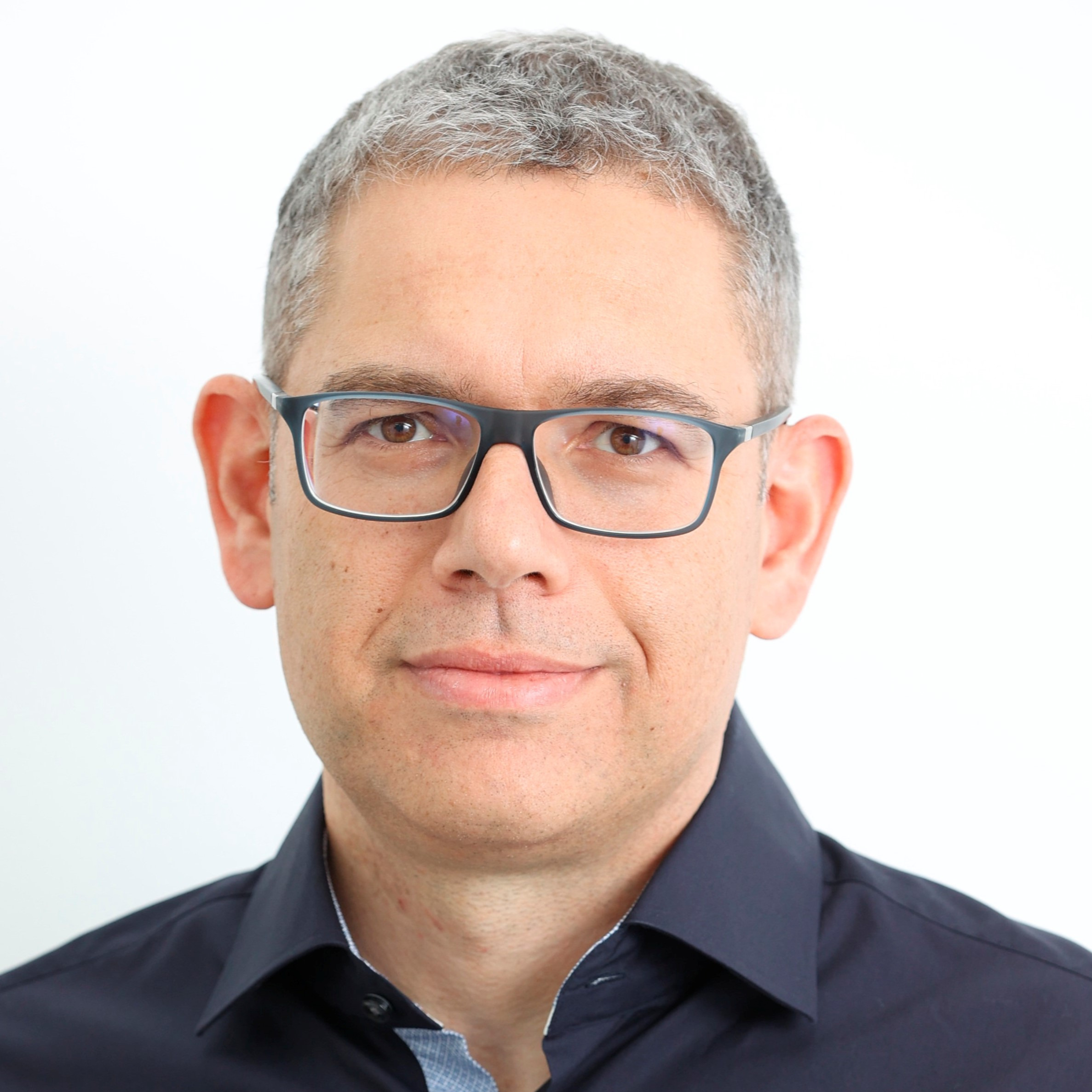 Dr. Yaniv Mayer