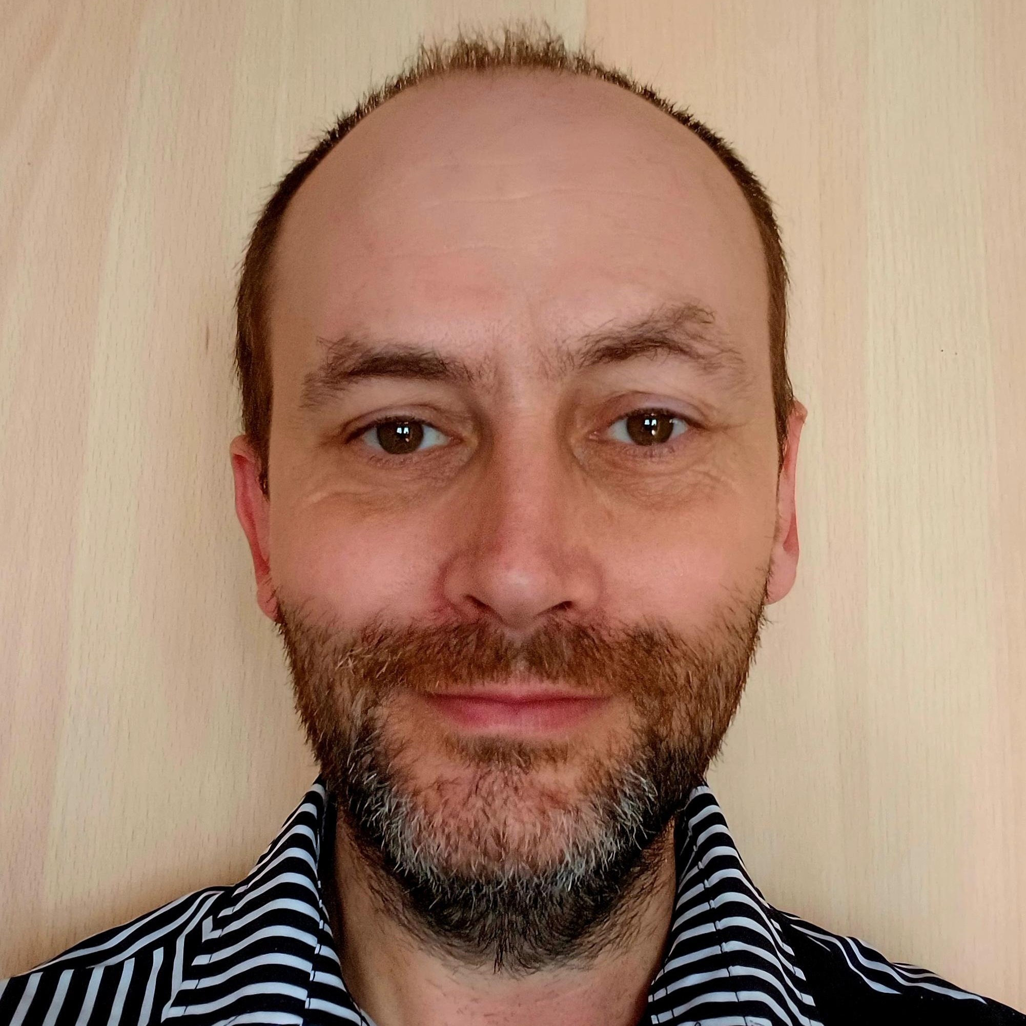 Dr. Guillaume Douay