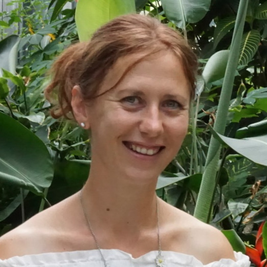 Dr. Blanka Ravnjak