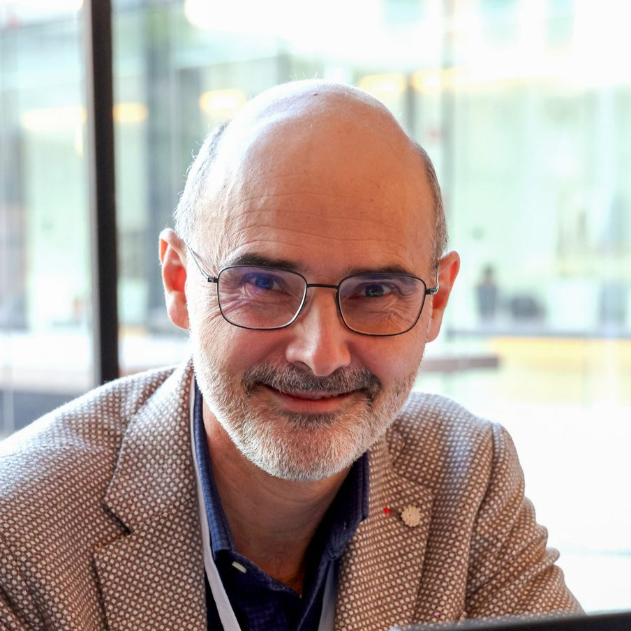 Dr. Giulio Valagussa