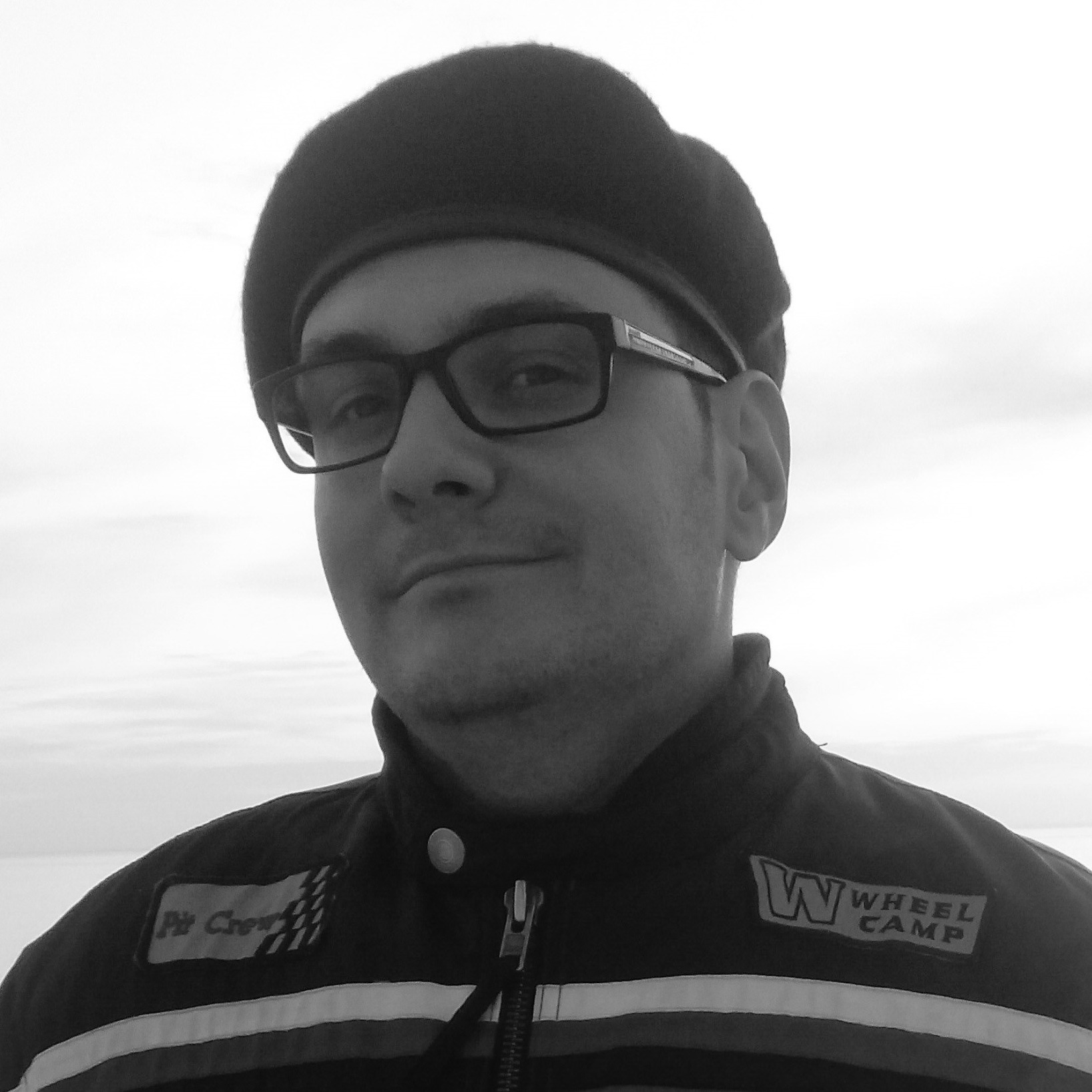 Dr. Radu Tamain