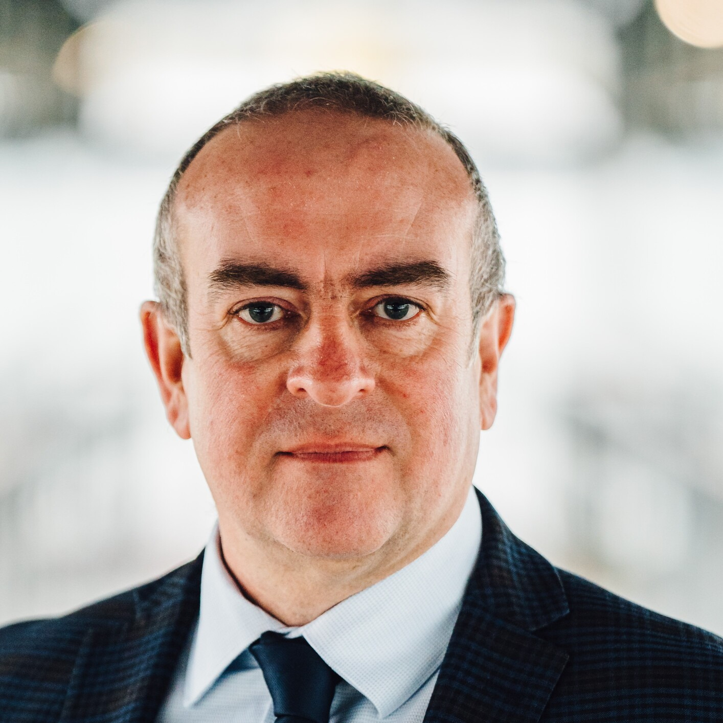 Prof. Dr. Gregory Gibbons