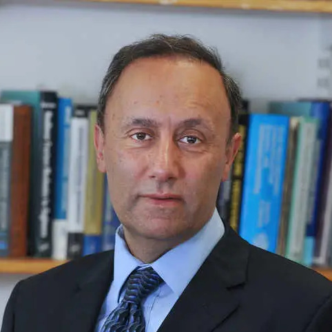 Prof. Dr. Hamid Bahai