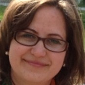 Dr. Oana Cadar