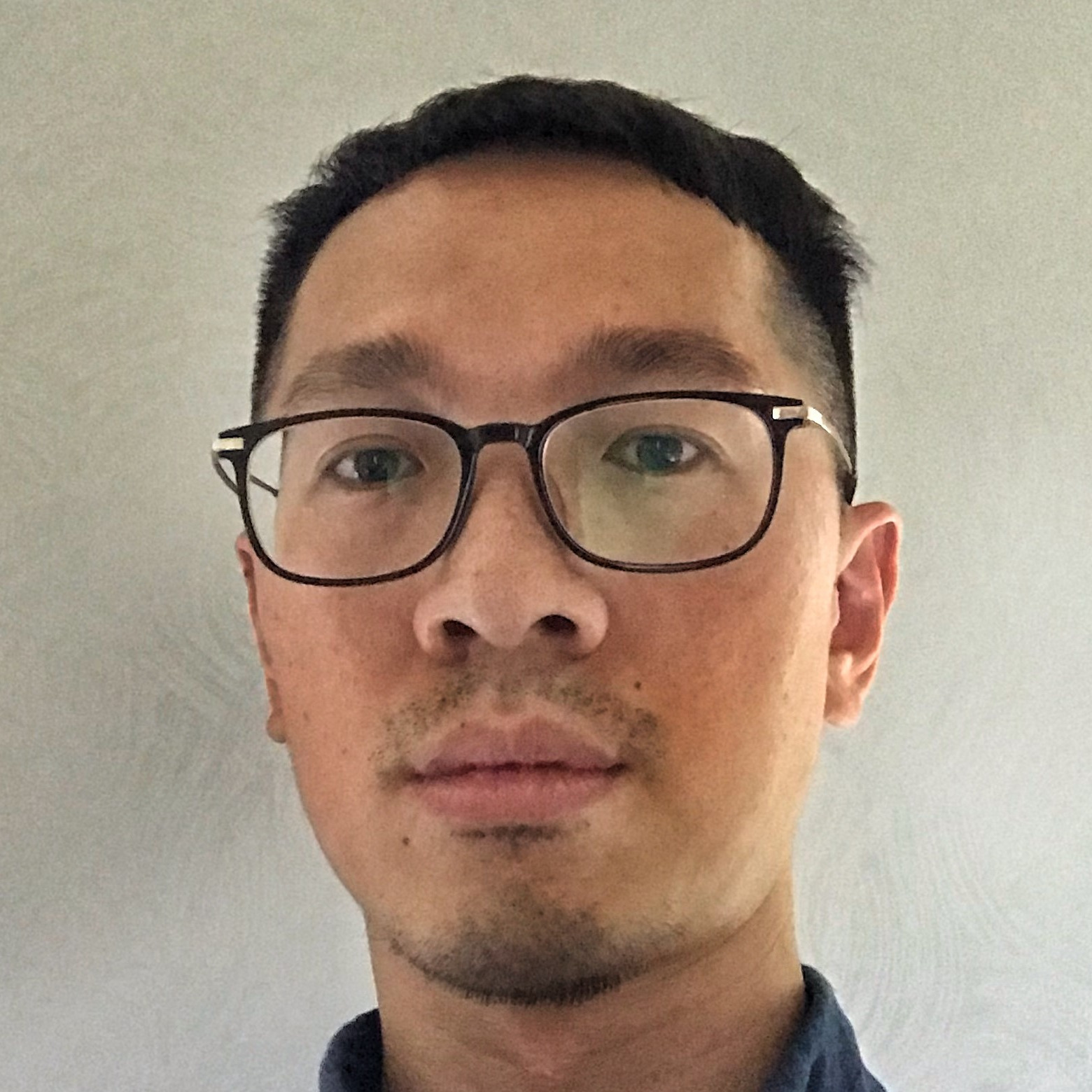 Dr. Shih-Fu Ou