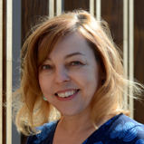 Dr. Anna Sandak