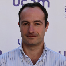 Dr. Andrea Cini