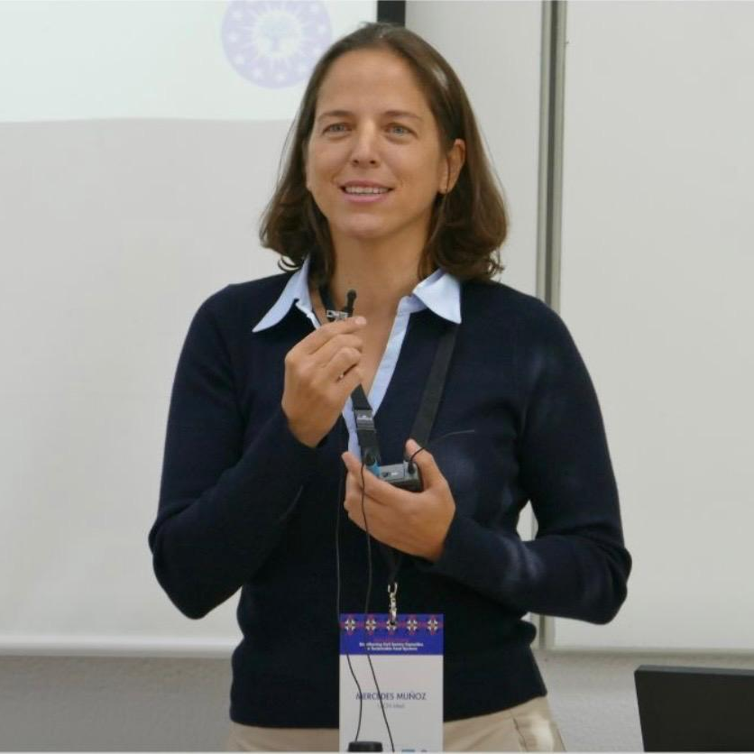 Ms. Mercedes Muñoz Cañas