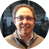 Dr. Artur  Valente