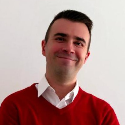 Dr. Lukasz Janowski