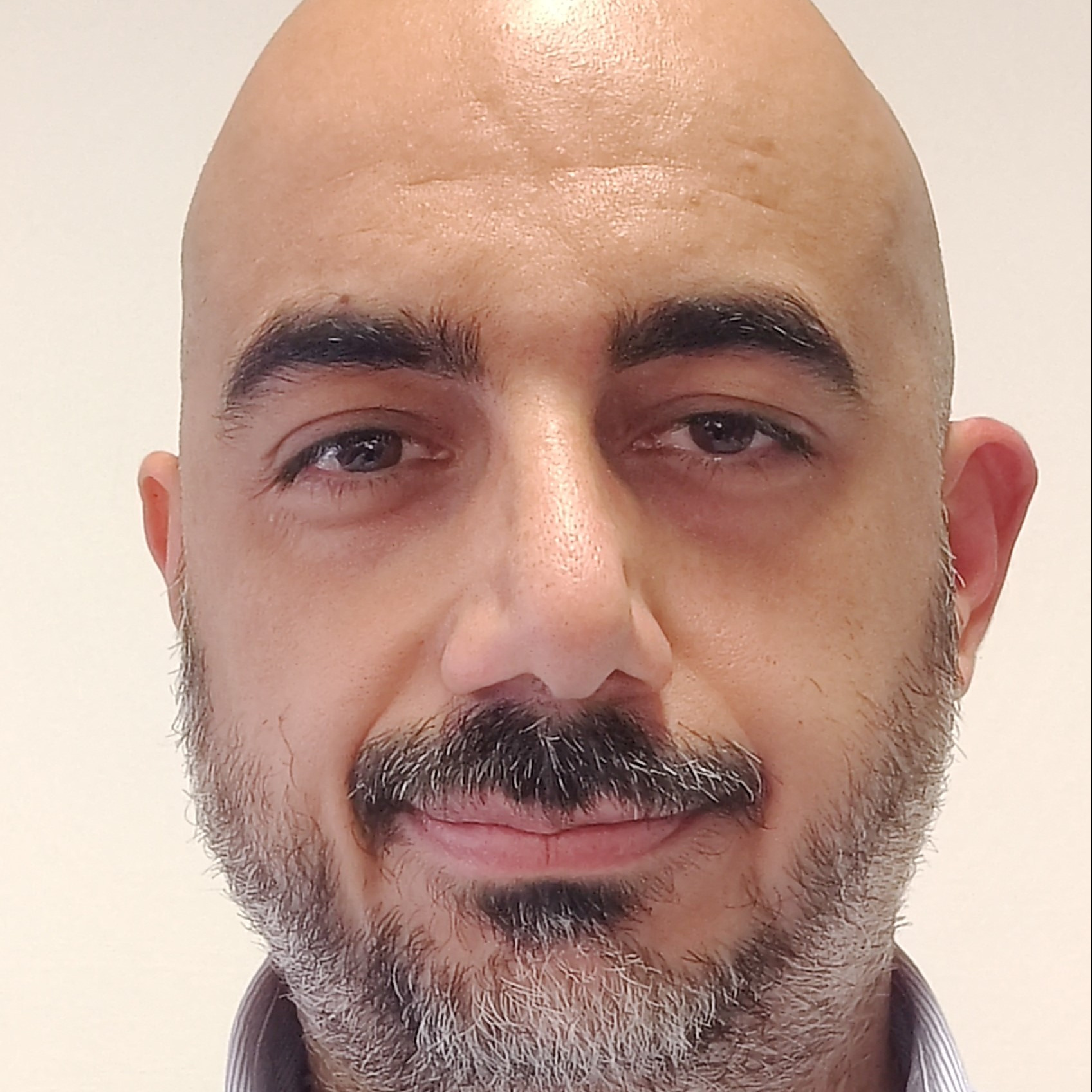Dr. Simeone Chianese