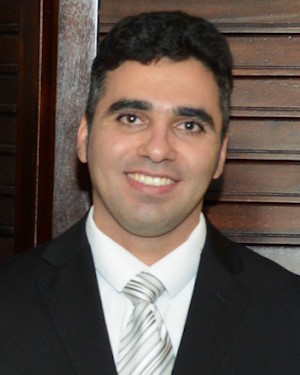 Dr. Ebrahim Ghaderpour