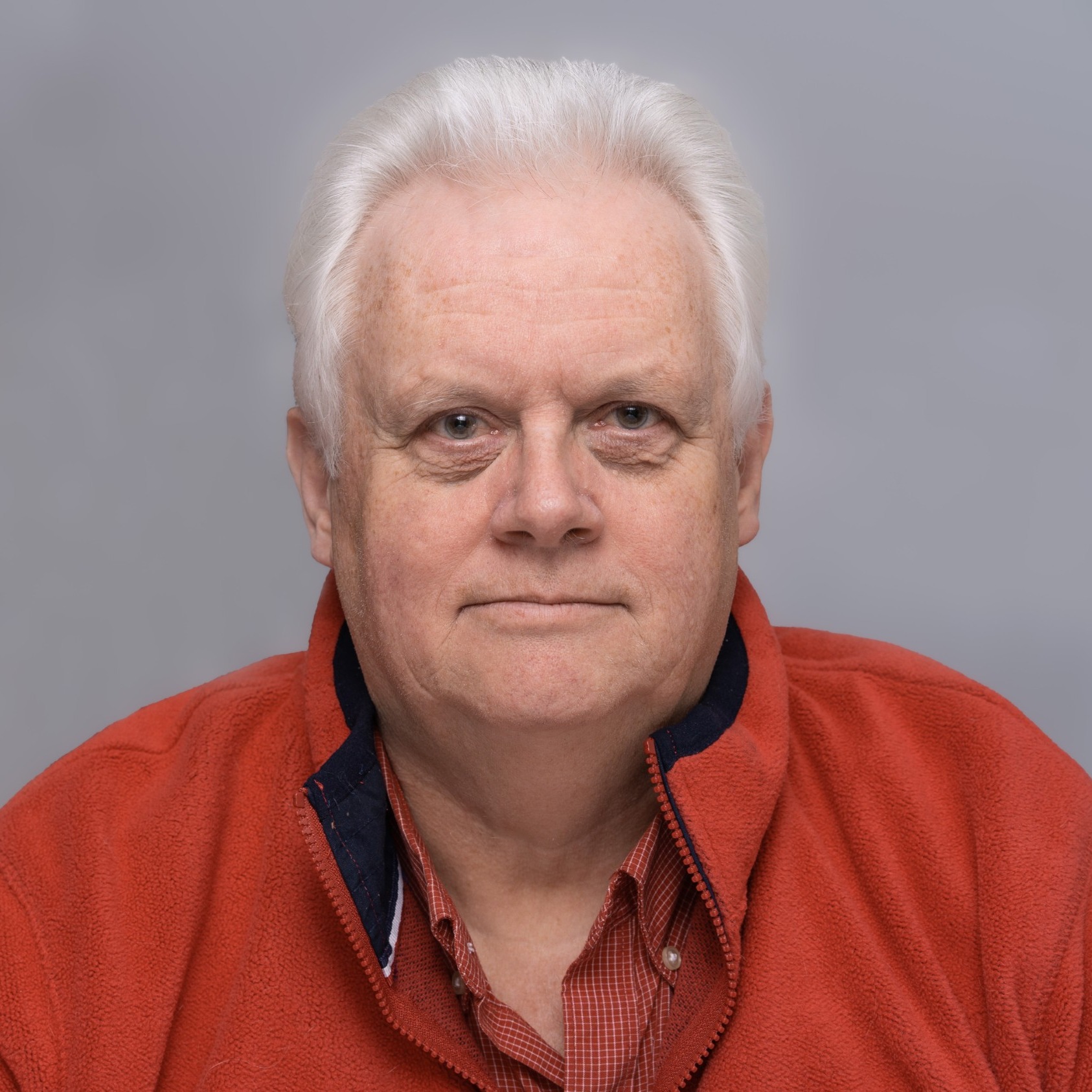 Dr. David R Green