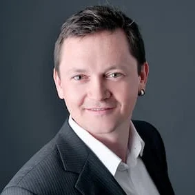 Dr. Timo Gaber