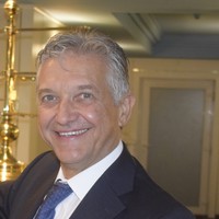 Prof. Dr. Ciro  Isidoro