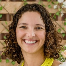 Prof. Dr. Luciana Rocha Faustino