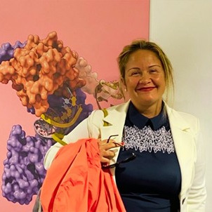 Dr. Carmen Di Giovanni