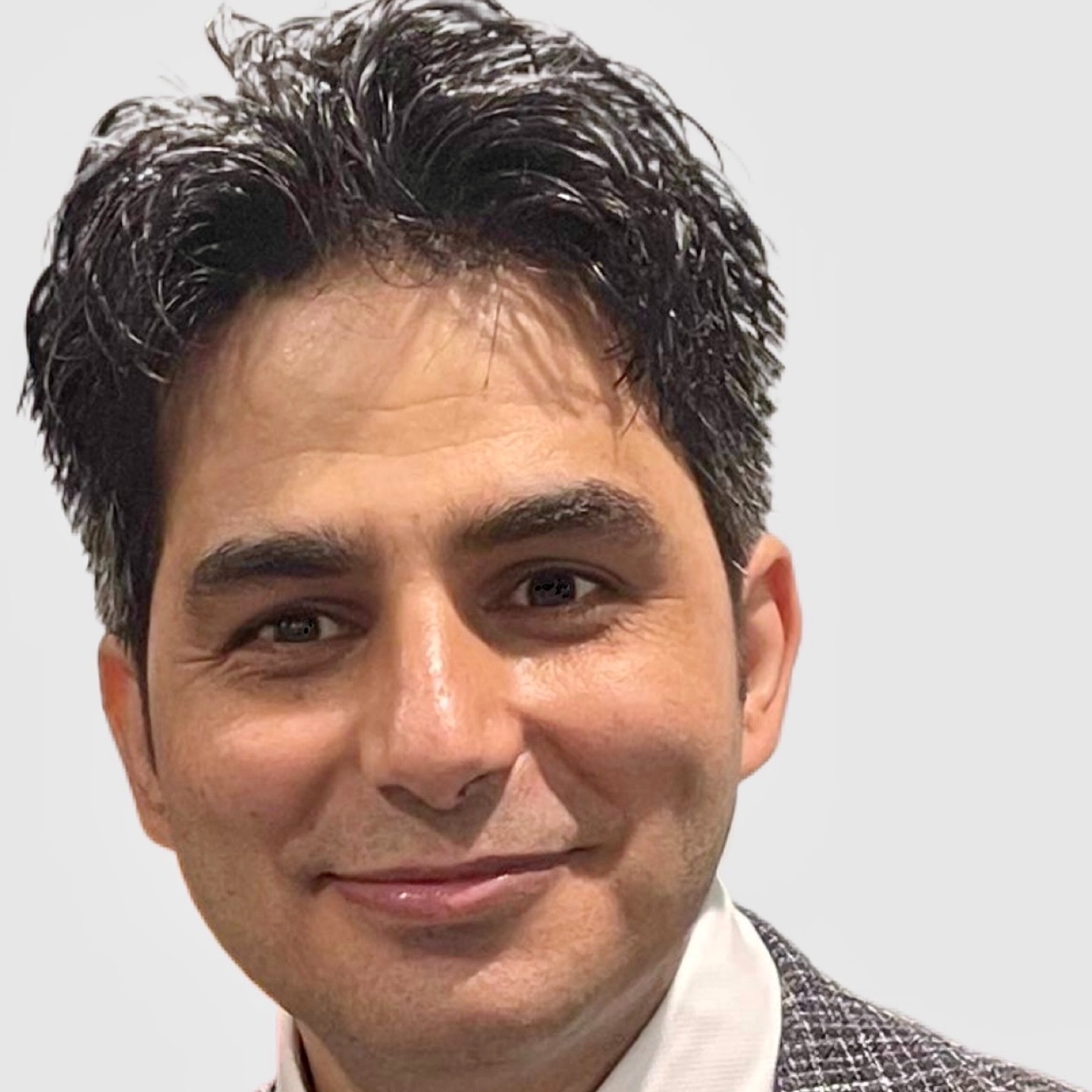 Dr. Mehrzad Saeedikiya