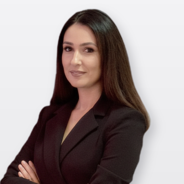 Dr. Irisi Kasapi