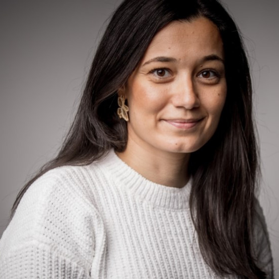 Dr. Vera Costa