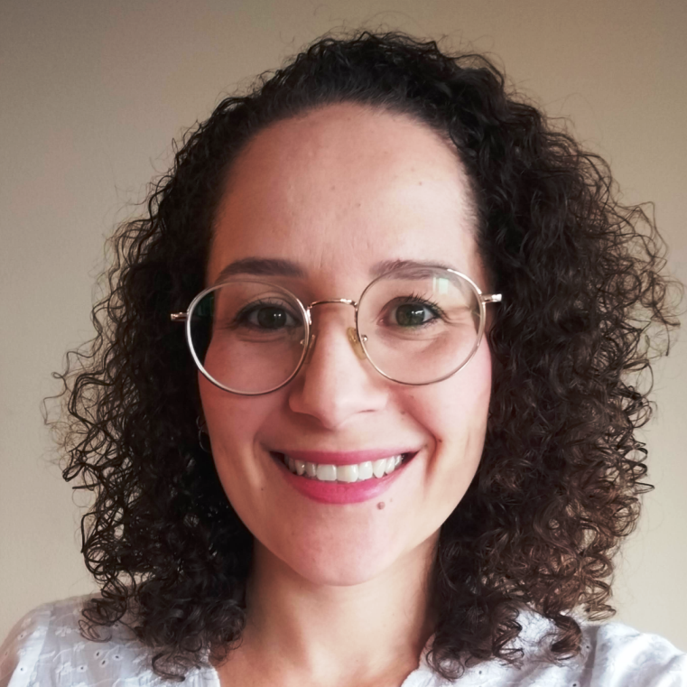 Dr. Emilia Lima
