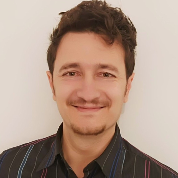 Dr. Vittorio Capozzi