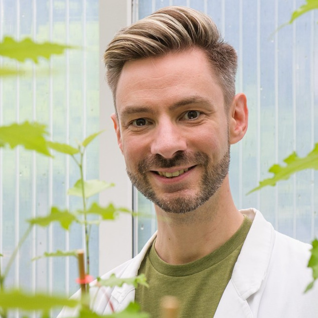 Dr. Tobias Bruegmann