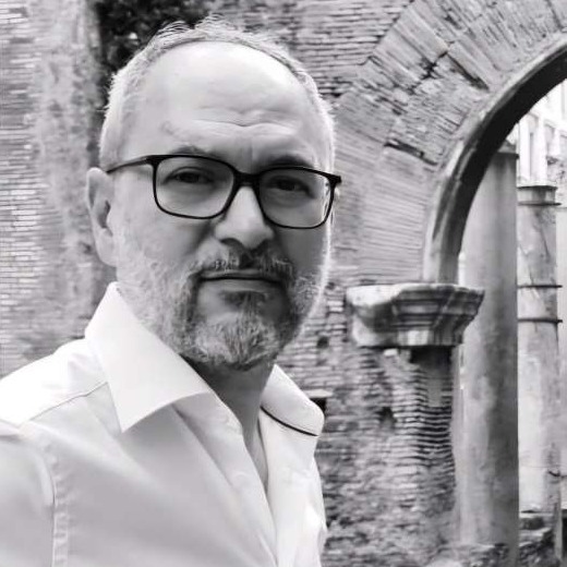 Dr. Lorenzo Mucchi