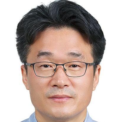 Prof. Dr. Kyung-Woo Lee