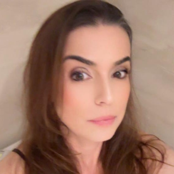 Dr. Danielle Assis Faria