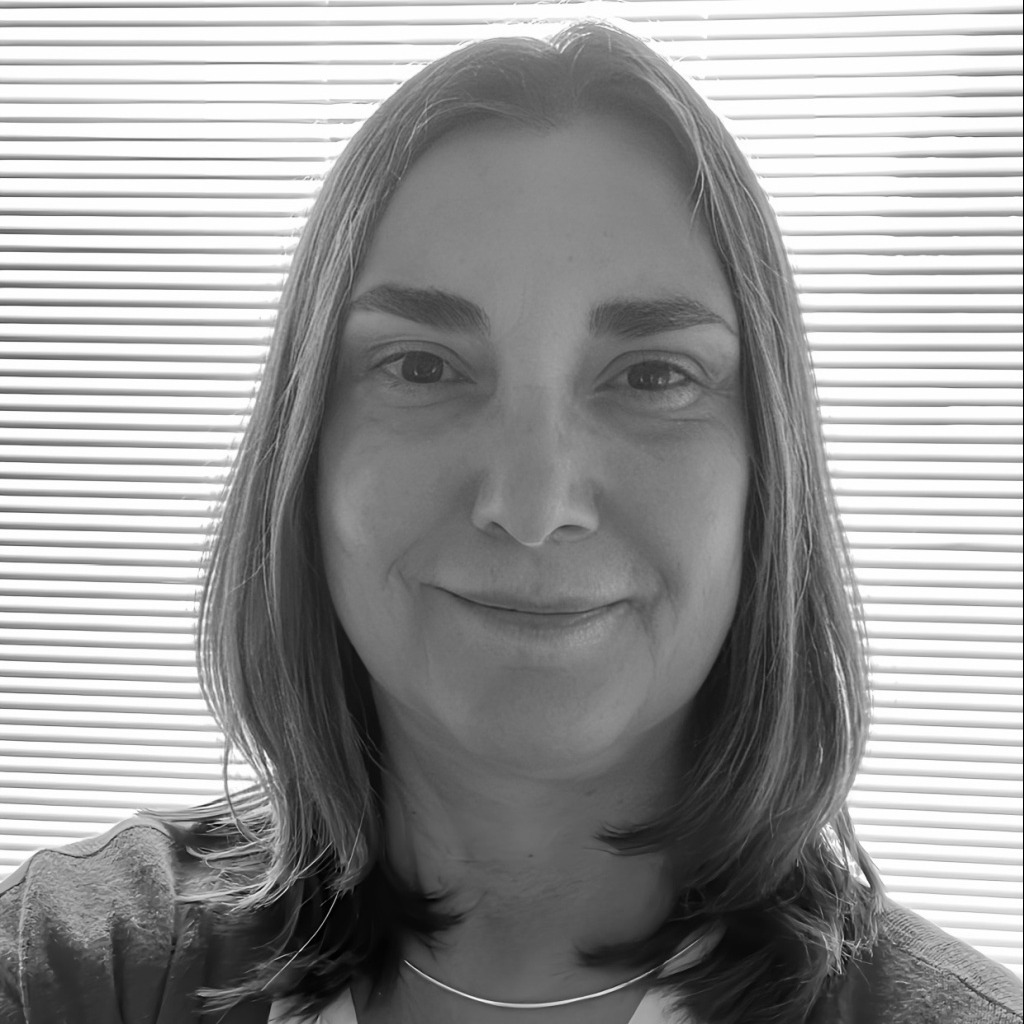 Prof. Dr. Suzana Dragićević